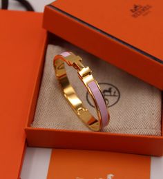 Hermes Jewelry Aesthetic, Hermes Bracelet Pink, Hermes Jewellery, Hermes Bangle, Girly Bracelets