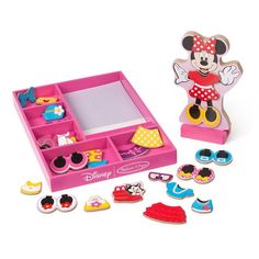 minnie mouse playset with accessories including shoes, sunglasses and dress up clothes for girls