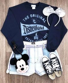 Disney Trip Outfits, Mickey Mouse Outfit, Mouse Outfit, Disney Themed Outfits, Cute Disney Outfits, Disney World Outfits, Disneyland Outfits, Disney Bound Outfits, Disney Inspired Outfits