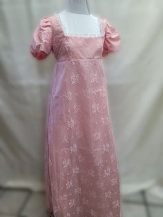 Bust 37-41 Light Pink With Flowers Regency Dress - Etsy 1800 Dresses, Bridgerton Daphne, Jane Austen Emma, Bridge Dress, Regency Era Fashion, Daphne Dress, Fairytale Fashion, Regency Dress, Old Fashion Dresses