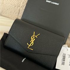 Nwt Saint Laurent Uptown Chain Wallet In Grain De Poudre Embossed Leather Yves Saint Laurent Bags, Wallet Chain, Emboss, Embossed Leather, Yves Saint Laurent, Saint Laurent, Bag Lady, Fashion Inspo, Wallet