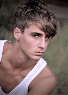 teen boy haircut long top - Yahoo Image Search Results Top Hairstyles For Men, Teen Boy Haircut, Boy Haircuts Long, Boy Haircut, Boys Haircut, Mens Hairstyles Medium