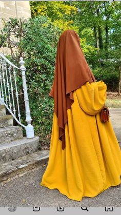 Jilbaab Collection, Latest Abaya Styles, Abaya Styles, Latest Abaya, Modest Outfits Muslim, Muslimah Fashion Casual, Islamic Fashion Dresses, Muslimah Photography, Hijab Collection