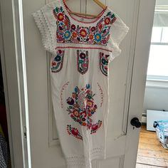 Beautiful Hand Made Puebla Dress, Purchased In Isla Mujeres. Never Worn. White Folk Style Dresses, White Bohemian Short Sleeve Dresses, White Folk Style Summer Dress, Folk Style White Dress With Floral Embroidery, White Folk Dress With Floral Embroidery, White Sleeveless Folk Dress, Puebla Dress, Preppy Women, Sleeveless Denim Dress