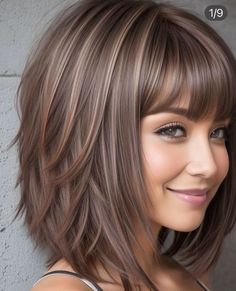 The “Bubble Bob” Cut Is Trending – Here Are 25 Amazing Ideas For You Short Hair With Layers Mid Length Bangs, Shoulder Skimming Hairstyles, Wispy Layers Medium, Layered Haircuts For Medium Hair, Hairdos For Short Hair, Haircuts For Medium Hair, Penteado Cabelo Curto