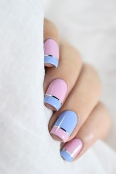 Line Nail Designs, Minion Nails, Color Block Nails, Tape Nail Art, Pantone 2020, Latest Nail Designs, Lines On Nails, Pretty Nail Art Designs, Nails Gel