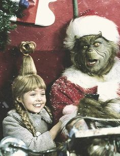 Immagini Grinch, O Grinch, Der Grinch, The Grinch Movie, Phoebe Cates, Xmas Movies, Nate Archibald, Penn Badgley