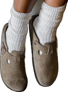 Casual Non-slip Outdoor Socks, Casual Beige Outdoor Clogs, Casual Beige Clogs For Outdoor, Comfortable Non-slip Casual Socks, Non-slip Comfortable Casual Socks, Casual Spring Socks, Comfortable Casual Spring Socks, Comfortable Casual Socks For Spring, Comfortable Non-slip Clogs For Spring