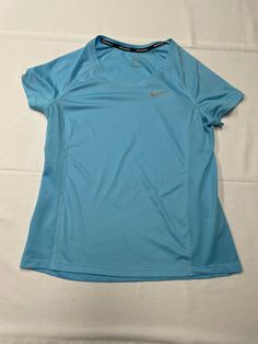 Nike Women’s Dri Fit Running Shirt Medium. Shipped via USPS first class. Running Shirts, The Shirt, First Class, Dri Fit, Nike Women, Running, Nike, Women's Top, T Shirt