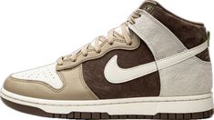 Chocolate Sneakers, Brown Womens Shoes, Blue Chill, Branded Shoes For Men, Vintage Basketball, Nike Retro, Retro Streetwear, Nike Dunk High, Dunk High