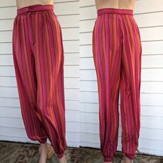 "Vintage Striped Pants by Liz Claiborne - button cuff at ankle. Button and zipper closure, no pockets. High waist. Thin, smooth polyester. Vintage size 4 more like modern 0 - compare to a similar high waist pant with no stretch: Waist: 23.5\" / Hips 37\"/ Rise: 12\"/ Thigh 23\"/ Inseam: 29\"/ Outerseam: 40.5\" - Model is 5'8\" XS The condition is good with no flaws. Regarding customs: You are responsible for all customs fees and charges. Please note: We will not falsify customs documents, so ple Striped Harem Pants, Perfect Blouse, Vintage Black Dress, Red High, Red Vintage, Lace Blouse, Striped Pants, Liz Claiborne, High Waisted Pants