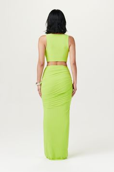 A minimalist essential, elevated with a draped cowl neck – perfect for brunch plans, date night, and warm weather travel plans. Pair the tank silhouette with our coord maxi skirt to complete the look. Hourglass Collection Import Self + Lining: 95% Polyester, 5% Spandex Model wears size X-Small This top is double-lined True to size Dress Jewelry, Summer Ready, Matching Top, The Shape, British Indian, Bosnia And Herzegovina, Cowl Neck, Warm Weather, Maxi Skirt