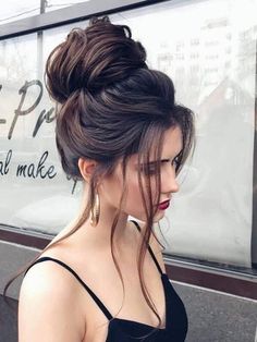 5 Quick and Gorgeous Bun Styles for Busy Mornings Blond Balayage, Prom Hairstyles For Short Hair, Hair 2018, Wedding Hairstyles For Long Hair, Prom Hairstyles, Long Hairstyles, Gorgeous Hair, Hair Updos, Hair Color Ideas