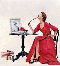 1950s Glamour, 1950s Vintage Fashion, Mrs Clause, Librarian Chic, 1950’s Style, Retro Glamour