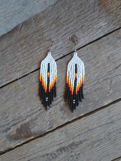 Native American Beaded Earrings feather, Dangling Earrings,American Indian Earrings,Statement Earrin White Beaded Fringe Jewelry For Crafting, White Bohemian Beaded Earrings With Black Beads, Bohemian White Earrings With Black Beads, Beading Native, Native American Beadwork Earrings, Fringed Earrings, Hoop Earrings Diy, Aztec Earrings, Stitch Bracelet