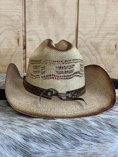 The Wheelhorse is a classic brown straw hat with a chocolate brown trim and a matching hat band adorned withstands and a horsehead brad. Lil Pardner Collection Bangora Straw Well ventilated crown 3 1/2" Brim Straw Cowboy Hat, Western Store, Cowboy Art, Brown Trim, Cowgirl Western, Classic Brown, Hat Band, Cowboy Hat, Straw Hat