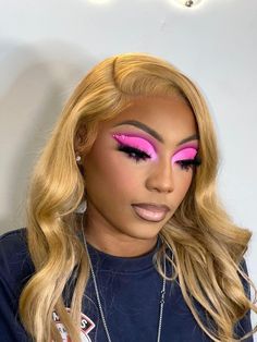 Pink Dramatic Makeup, Pink Glam Makeup Black Women, Vday Makeup Looks, Vday Makeup, Colored Eyeshadow, Pink Eye Makeup