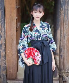 Women Half Sleeve, Long Pleated Skirt, Japanese Traditional Clothing, Casual Harajuku, Kimono Yukata, Costume Women, Pleated Long Skirt, Lace Kimono