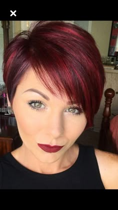 Short Choppy Haircuts, Sassy Hair, Short Hair Color, Penteado Cabelo Curto, Hair Color And Cut, Short Hair Haircuts, Short Hair Styles Pixie