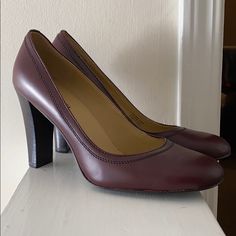 Woman’s New No Box Michael Kors Burgundy Maroon Leather 4” Block Heel Pumps Gold Pumps Heels, Block Heel Platform Sandals, Michael Kors Pumps, Cap Toe Shoes, Brown Suede Heels, Block Heel Pumps, Michael Kors Heels, Maroon Leather, Zipper Heels