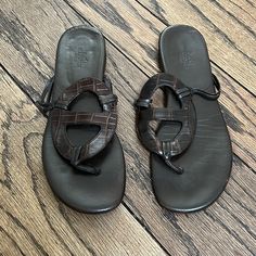 Great Condition! Minor Scratches Around Edges Hermes Shoes, Brown Sandals, Women's Shoes Sandals, Shoes Sandals, Women Shoes, Sandals, Women Shopping, Color