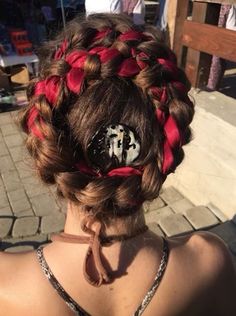 Historical Hairstyles Tutorials, Medieval Hair, Star Wars Padme Amidala, Historical Hairstyles, Medieval Hairstyles, Star Wars Padme, Traditional Hairstyle, Padme Amidala, Hair Stylies