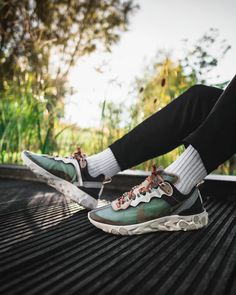 La Nike React Element 87 Undercover Green Mist est disponible sur wethenew.com ➖ 📸 @manfredvonkoreander Tactical Fashion, Streetwear Lifestyle, Shoe Wishlist, French Brands, Hummel Sneaker