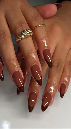 Discover 32 Fall Nails You Need to Try This Year! From chic Fall Gel Nails to Her Nails looks that will leave you obsessed, these Sophisticated Fall Nails are perfect for the season. Get inspired with Fall 24 Nails and Cute Nails For Fall that add a festive touch. Whether you're looking for Nail Inspo Thanksgiving or Classy Acrylic Nails, we’ve got the ultimate Nagel Inspo. Stay on top of the Nails Trends Fall 2024 with Classy Nail Colors Fall and Trending Nail Inspo 2024 for a flawless manic... Square Acrylic Nails Designs Colorful, Short Autumn Nails 2023, September Nails 2023, Brown Fall Nails, Fly Nails, Short Stiletto, Almond Acrylic, Brown Nail, 2023 Nails