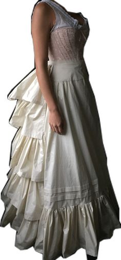 Victorian Bustle, Skirt Costume, Gilded Age, Costume Cosplay, Women's Costumes, Circle Skirt, Petticoat, 19th Century, Off White