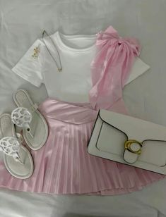 Simple Birthday Fits, Outfit Ideas Summer Shein, Fresa Outfit, Outfits Fresas, Pink Ootd, Latina Fashion Outfits, Fly Outfit, Paparazzi Photos