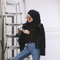 Style Hijab Casual, Mafia Queen, Mafia Wife, Mafia Style, Fashion Hijab, Women Outfit, Beautiful Hijab