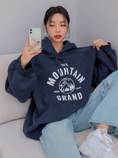 Navy Blue Casual  Long Sleeve Polyester Letter Pullovers Embellished Slight Stretch Spring/Fall Women Sweatshirts Sueter Aesthetic, Blue Sweatshirt Outfit, Blue Hoodie Outfit, Denim Top Women, Navy Blue Hoodie, Navy Blue Sweatshirt, Shein Brasil, Cargo Pants Outfit, Denim Skirt Women