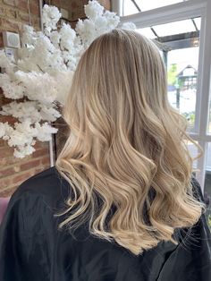 Blonde Foils, Sandy Blonde Hair, Summer Blonde Hair, Blonde Hair Inspiration, Honey Hair, Blonde Hair Shades, Balayage Hair Blonde, Blonde Hair Looks, Blonde Hair With Highlights