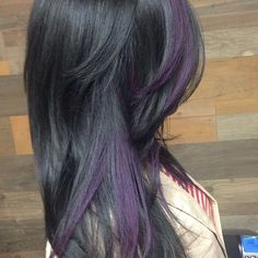 Dark Purple Chunky Highlights, Hair Dye Straight Hair, Black Hair With Dark Purple Highlights, Chunky Purple Highlights For Brown Hair, Purple Strands In Hair, Pink On Dark Hair, Dark Purple And Black Hair, Purple Highlights Black Hair, Black Hair With Purple Highlights