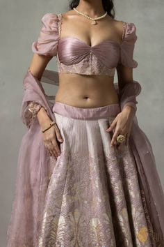 Indian Outfits Lehenga Modern, Full Hands Blouse Designs, Blouse Ideas For Lehenga, Lehanga Blouses, Satin Blouse Designs, Silk Top And Skirt, Blouse Lehenga, Trendy Outfits Indian, Indian Outfits Lehenga