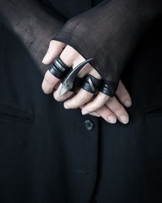 Cyberpunk Jewelry, Leather Ring, Hand Jewelry, Stitching Leather, Silver Pieces, Dark Fashion, Artisan Craft, Leather Pouch