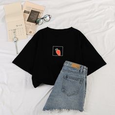 Loose Shirt Outfit Korean, Weather Embroidery, 90s Girl Fashion, Korean Embroidery, Korean Shirts, Girls Outwear, Casual Blouse Shirts, Harajuku Sweatshirt, Outfit Korean