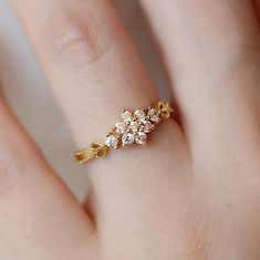 Simple Ring Design, Latest Gold Ring Designs, Fashion Jewelry Necklaces Gold, Silver Jewellry, Locket Design, Fancy Jewelry Necklace, Fancy Jewellery Designs, Gold Bridal Jewellery Sets