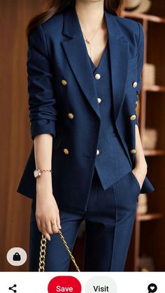 Business Attire Women, Stylish Work Attire, Business Casual Outfits For Work, Woman Suit Fashion, Vest Blazer, Mode Casual, Business Work, Classy Work Outfits, Stylish Work Outfits