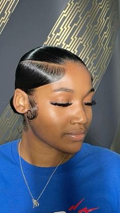 Sleek Back Hairstyles Black Women, Slick Back Updo Hairstyles, Gel Bolla For Black Women, Gel Bolla, Gel Bolla Hairstyles, Gel Up Hairstyles For Black Women, Sleek Top Knot Bun, Sleek Bun Black Women