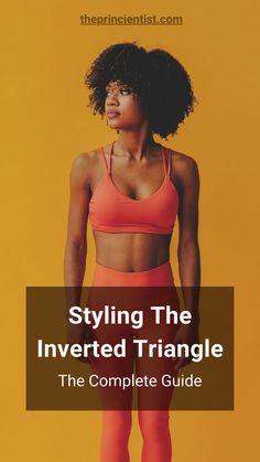 black woman with an inverted triangle body shape looking at her right side Apple Body Fashion, Petite Tips, Apple Body Shape Outfits, Body Shape Guide