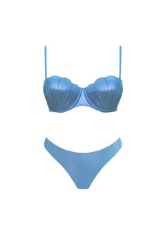 Dive into summer with our Shiny Seashell Bikini in blue! This swimsuit shines in the sun, making it the perfect choice for beach days or lounging by the pool. Featuring adjustable straps and mid-coverage bottoms, it's as practical as it is cute. Bring on the sunshine! Adjustable Straps Mid Coverage Bottoms Supportive Top Shines In The Sun Quick dry material Beach Season Swimwear With Padded Cups For Sunbathing, Padded Swimwear For Summer Sunbathing, Padded Cups Swimwear For Sunbathing In Summer, Padded Cup Swimwear For Sunbathing In Summer, Padded Swimwear For Sunbathing In Summer, Swimwear With Padded Cups For Beach Season Swimming, Underwire Lined Swimwear For Sunbathing, Underwire Lined Swimwear For Beach, Lined Underwire Swimwear For Beach