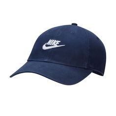 A classic mid-depth cap with plenty of styling options, this Nike Club Cap comes in smooth cotton twill that has a soft wash for easy comfort from day 1. The precurved bill lends itself to casual styling, and the adjustable back-strap lets you find the right fit. Benefits Nike Club caps feature a mid-depth design with classic style, versatile for any occasion. Cotton twill feels soft and smooth on your skin for easy, all-day wear. Mid-depth design fits just above the head for a versatile profile Nike Azul, Almost Skateboards, Baker Skateboards, Navy Cap, Nike Hat, Stance Socks, Sport Bh, Midnight Navy, New Balance Shoes