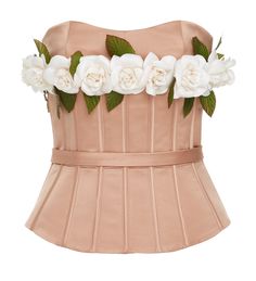 This Elizabeth Kennedy corset top features floral detail on the sweetheart neckline Product Details Strapless top Floral detail Fully Lined Composition: 100% silk Color: peach rose Zipper at Center Back Made in the United States of America Product Code 623661 Size & Fit Model is wearing a sample size US 2 This style fits true to size We suggest taking your usual size Red Corset Top, Floral Corset Top, Sweetheart Corset, Sweetheart Neckline Top, Red Floral Top, Blusas Top, Sweetheart Top, Flower Print Top, Red Corset