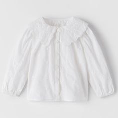 Brand New With Tags, Never Worn. Stunning And Super Cute!! Cute Long Sleeve Zara Blouse, Cute Zara Long Sleeve Blouse, Cute White Zara Blouse, Zara White Broderie Anglaise Tops, Zara White Tops With Broderie Anglaise, Zara Tshirt, Zara Cardigan, Linen Crop Top, Zara Boys