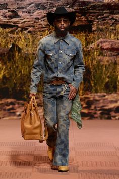 Louis Vuitton Fall 2024 Menswear Fashion Show | Vogue Cowboy Carter, Cowboy Aesthetic, Canadian Tuxedo, Rodeo Outfits, Black Cowboy, Fall 24