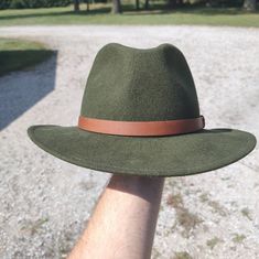 Men's Wool Crusher Styled Green Outdoorsman Hat W/Brown Band Great Condition Never Worn Brown Military Brimmed Hat, Green Military Style Wide Brim Hat, Brown Military Hat With Curved Brim, Military Style Brown Hat With Curved Brim, Green Military Hat With Wide Brim, Khaki Hats For Outdoor Fall Use, Khaki Outdoor Hat For Fall, Green Wide Brim Military Hat, Fall Outdoor Khaki Hat