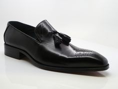 Style: 503-47-Black Elegant Burnished Calfskin slip-on Tasseled Loafer from the Carrucci collection features Decorative Perforations with a Toe Medallion and a clean welt! Men Socks Suit, Cordovan Shoes, Shoe Tree, Tassel Loafers, Male Fashion, Suede Shoes, New Shoes, Loafers Men, Leather Shoes