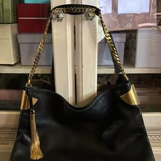 Black Leather Hobo Bag With Zip Interior Pockets With Gold Accents And Beautiful Gold Tassel, 1970 Style, It Is Beautiful. Original Price Was $2,600 16’ Wide 13’ Top To Bottom. 1970 Style, Gucci Hobo Bag, Kate Spade Sandals, Leather Hobo Handbags, Stella Mccartney Falabella, Gucci Horsebit, Gucci Monogram, Kate Spade Totes, Gucci Shoulder Bag