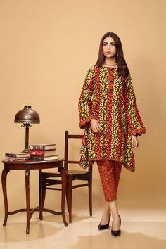 Ittehad K1808B 2PS BRN Fall Winter 2021 Fitted Cotton Lawn Suit With Long Sleeves, Unstitched Long Sleeve Pant Set For Festive Occasions, Fitted Cotton Lawn Suit Casual Style, Fitted Cotton Lawn Suit, Casual Style, Casual Long Sleeve Sets With Printed Motifs, Casual Fitted Cotton Lawn Suit, Fitted Cotton Casual Lawn Suit, Fitted Dabka Pant Set For Eid, Traditional Long Sleeve Pant Set